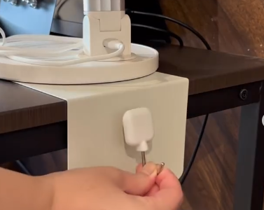 12蚊店書擋只夾書太浪費！日本瘋傳10大「隱藏神技」變身雪櫃收納/電腦架