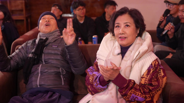 帶阿姐看世界|羅家英唐僧上身突襲獻唱《Only You》 不丹婚照拍攝意外掌摑阿姐