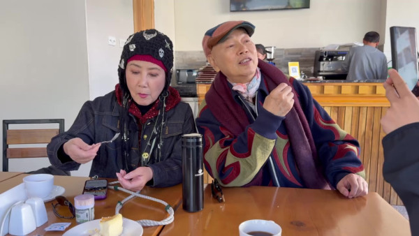 帶阿姐看世界|羅家英唐僧上身突襲獻唱《Only You》 不丹婚照拍攝意外掌摑阿姐