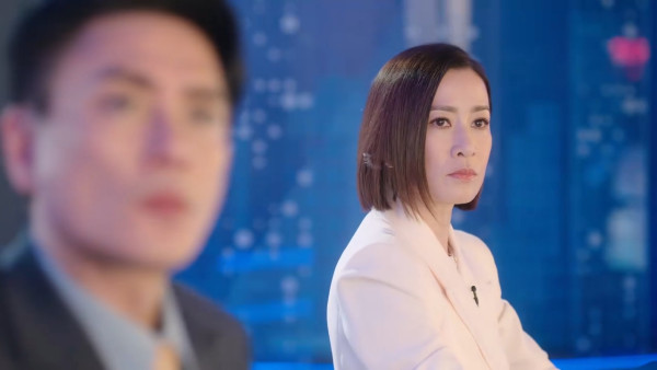 新聞女王2大結局|分析Man姐引爆終極大戰揭跨國詐騙黑幕 Ivan潛入「3U園」生死成謎