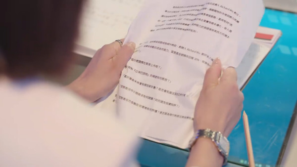 新聞女王2大結局|分析Man姐引爆終極大戰揭跨國詐騙黑幕 Ivan潛入「3U園」生死成謎