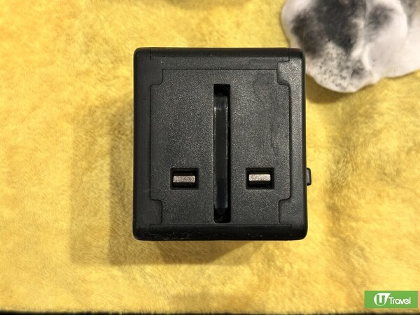 編輯實測洗甲水清潔黐手塑膠抹抹即甩(韋珈萱 攝)