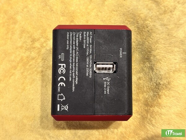 編輯實測洗甲水清潔黐手塑膠抹抹即甩(韋珈萱 攝)