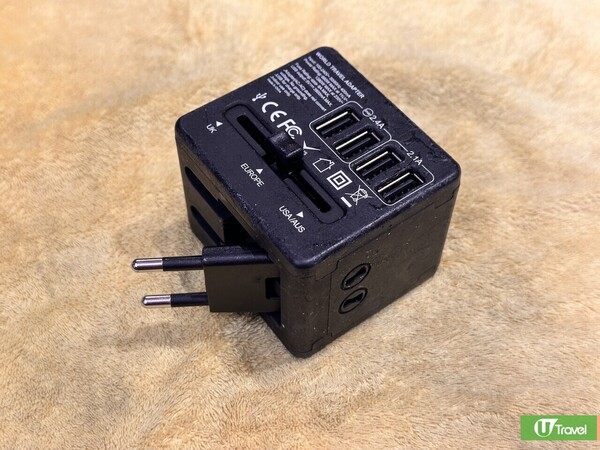 編輯實測洗甲水清潔黐手塑膠抹抹即甩(韋珈萱 攝)