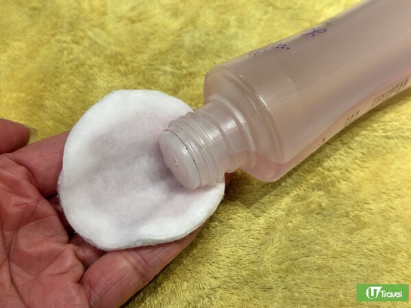 編輯實測洗甲水清潔黐手塑膠抹抹即甩(韋珈萱 攝)