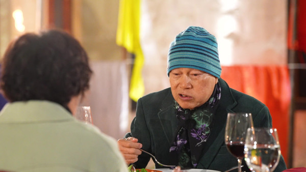 帶阿姐看世界|羅家英呻「唔聽我講嘢幾十年」 阿姐扁嘴撒嬌:咁習慣咗吖嘛