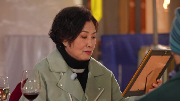 帶阿姐看世界|羅家英呻「唔聽我講嘢幾十年」 阿姐扁嘴撒嬌:咁習慣咗吖嘛