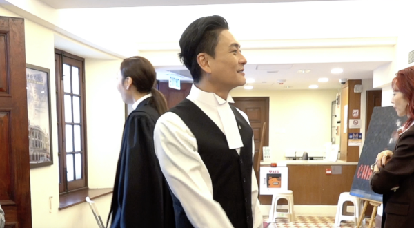 黃宗澤45歲生日收CHANEL手袋1:1復刻蛋糕 造型鬼斧神工超逼真!猛料高層到場顯地位