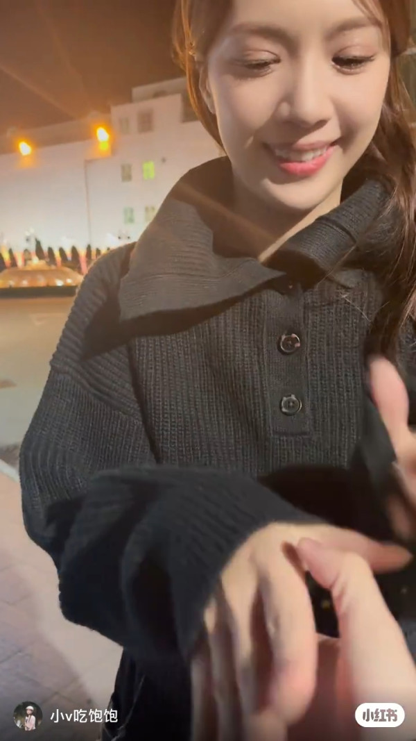 陳曉華私下零距離接觸真面目流出 一舉動暴露真實性格：3秒愛上佢