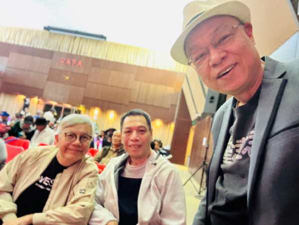 「如花」李健仁中風後近況激罕曝光！身型暴瘦滿頭白髮惹網民擔憂︰認唔出係佢