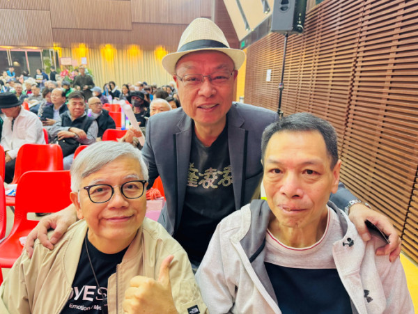 「如花」李健仁中風後近況激罕曝光！身型暴瘦滿頭白髮惹網民擔憂︰認唔出係佢