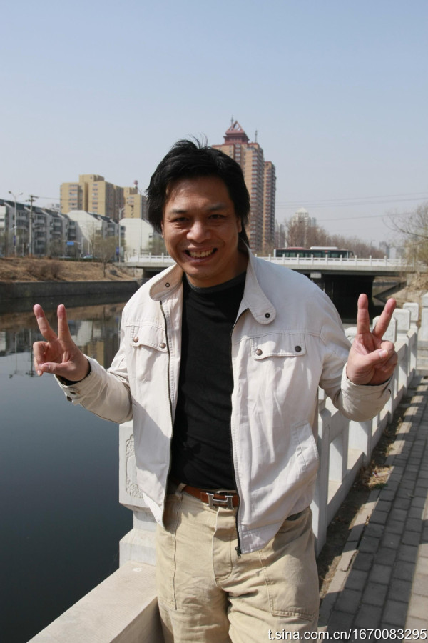 「如花」李健仁中風後近況激罕曝光！身型暴瘦滿頭白髮惹網民擔憂︰認唔出係佢