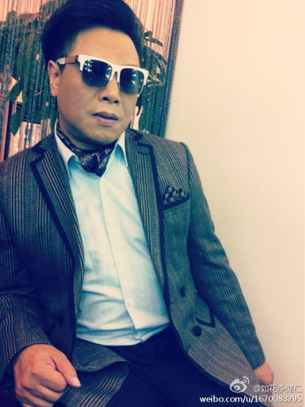 「如花」李健仁中風後近況激罕曝光！身型暴瘦滿頭白髮惹網民擔憂︰認唔出係佢