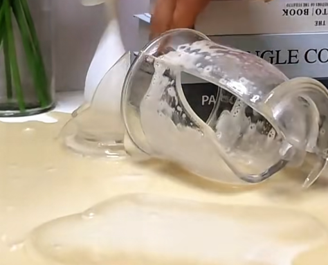 倒熱水1秒爆開?玻璃杯「越厚越危險」揭4大保命關鍵:做錯呢步隨時受傷