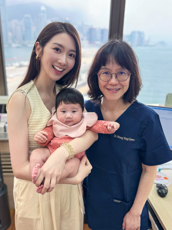 30歲女藝人閃婚誕女後補辦過大禮！董事老公錫到燶 奢華晒金器見證幸福