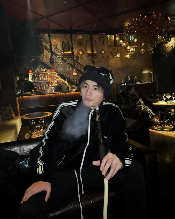 不良一族尋愛記線上看|11位成員IG起底+Netflix集數更新時間!女成員Baby超美惡女爆紅