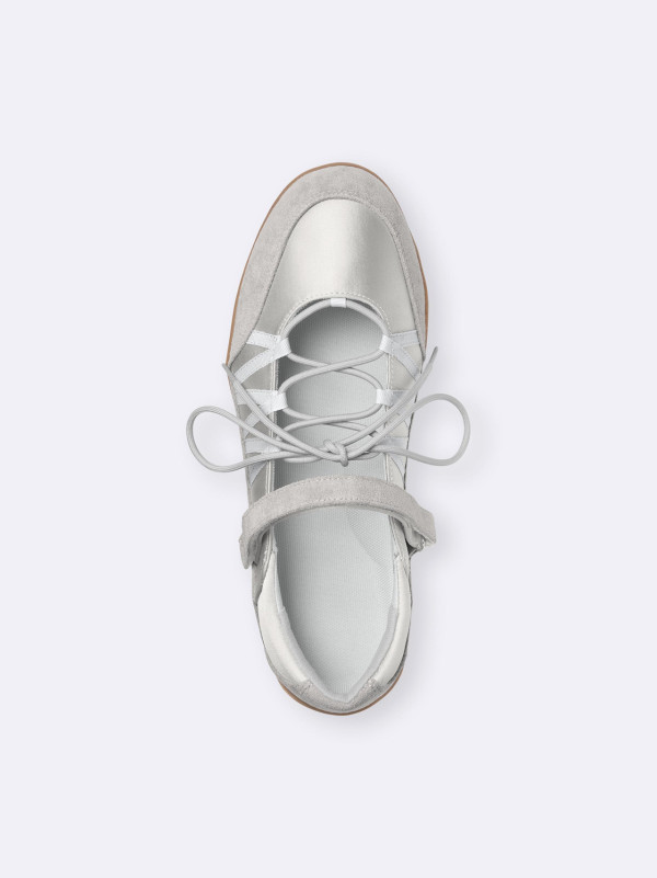 扁平足救星？GU $199「芭蕾鞋」被瘋搶！苦主實測：行足半日唔痛 (附無痛升級法)