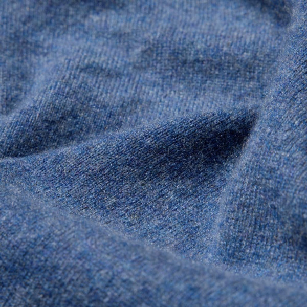 有錢人唔著名牌？40%富豪最愛 UNIQLO！拆解3大「著衫潛規則」嚴選5款富豪風單品$99起