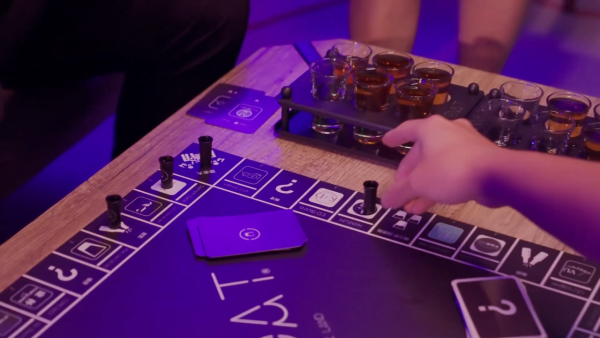 聖誕Party必玩｜9大「氣氛High爆」遊戲推介：簡單易玩笑到斷氣！輸咗懲罰超地獄