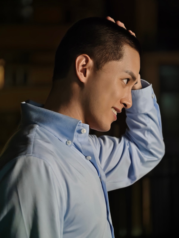 何廣沛公開剃頭全過程為一個鏡頭豁出去 獲網民激讚超專業力推爭最佳男配角