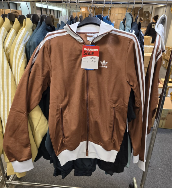 尖沙咀海港城運動名牌開倉低至2折！運動鞋/風褸/餃子包$100起！Nike/adidas/Reebok/The North Face/New Balance