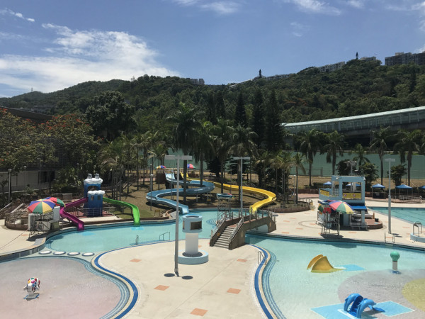 康文署罕派「緊急專用券」！事主游10幾年第一次見　揭泳池「超嘔心真相」原來有得賠？