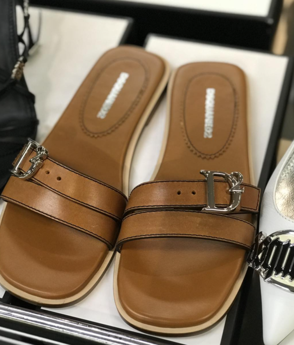 銅鑼灣時代廣場名牌開倉低至1折！Laura Mercier買一送一！化妝品/香水/長靴/羽絨外套大劈價