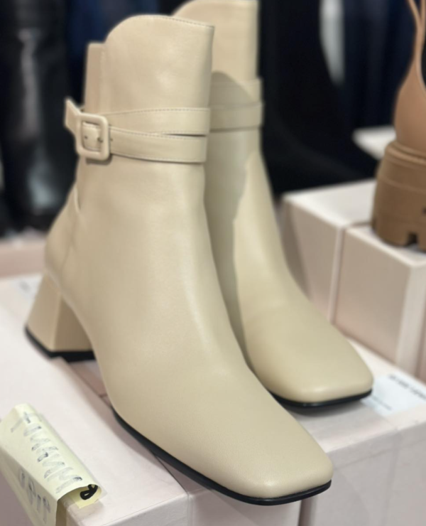 銅鑼灣時代廣場名牌開倉低至1折！Laura Mercier買一送一！化妝品/香水/長靴/羽絨外套大劈價