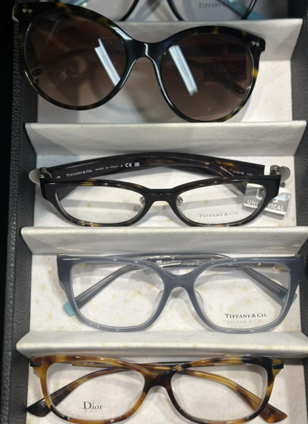 銅鑼灣時代廣場名牌開倉低至1折！Laura Mercier買一送一！化妝品/香水/長靴/羽絨外套大劈價