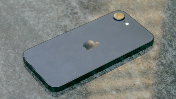 iPhone 19 將被消失？傳 Apple 2027 年直推「iPhone XX」賀 20 周年慶 6 大殺手功能搶先睇