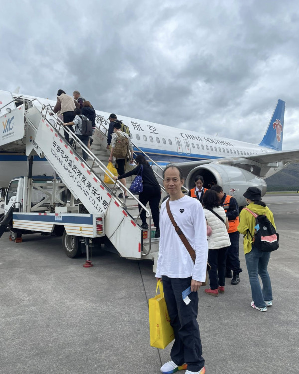 蘇民峰逾億豪宅內貌曝光！網民驚見書房風水藏玄機？奢華格局與貼地生活反差極大