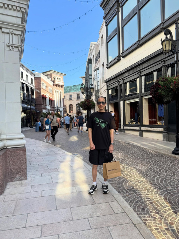 蘇民峰逾億豪宅內貌曝光！網民驚見書房風水藏玄機？奢華格局與貼地生活反差極大