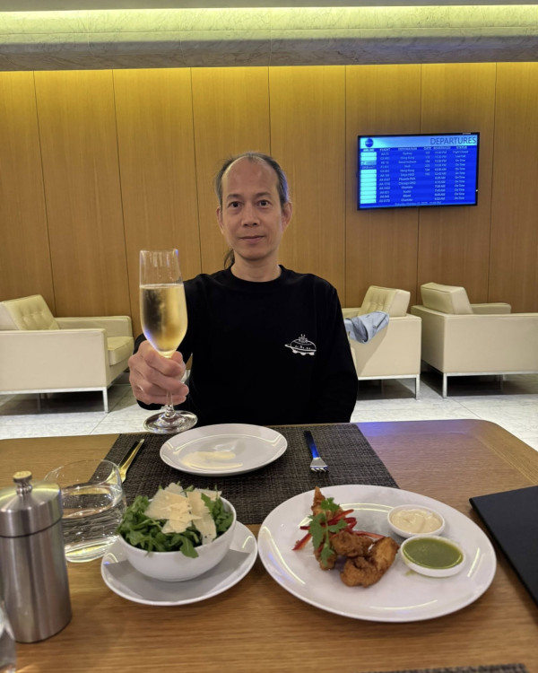 蘇民峰逾億豪宅內貌曝光！網民驚見書房風水藏玄機？奢華格局與貼地生活反差極大