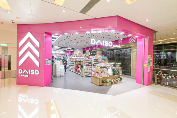 行3間先買到！$12店隱藏版「天使翼頸巾」舒服過羊毛？摸上手嚇親人