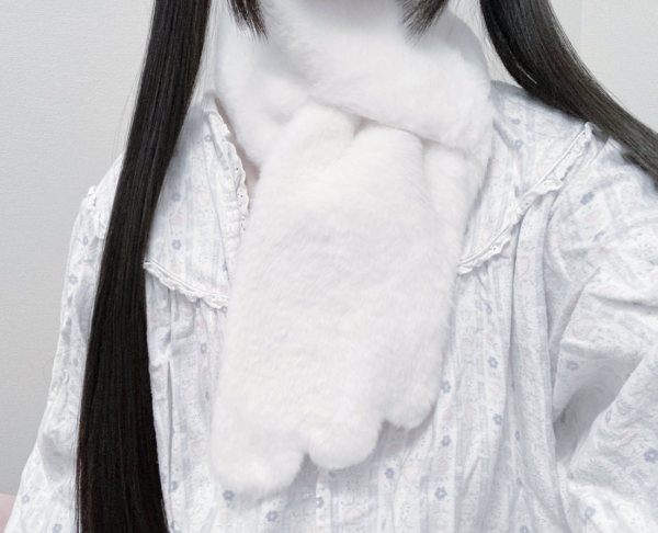 行3間先買到！$12店隱藏版「天使翼頸巾」舒服過羊毛？摸上手嚇親人