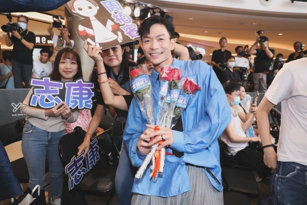 中年好聲音4｜周志康親回「企鵝人」身份疑雲 8字回應話中有話令人心酸