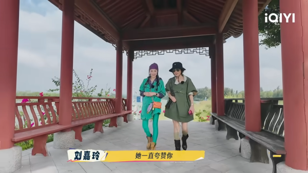 劉嘉玲突然爆狄波拉對張栢芝評價！栢芝聞言即時反應曝光 竟然咁樣秒回3個字？