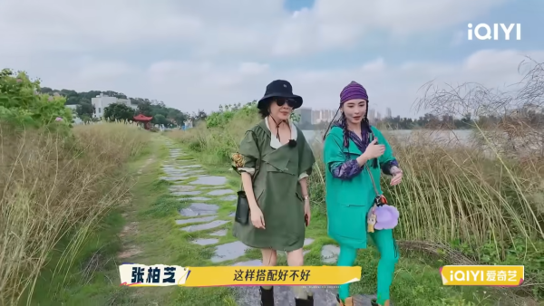 劉嘉玲突然爆狄波拉對張栢芝評價！栢芝聞言即時反應曝光 竟然咁樣秒回3個字？