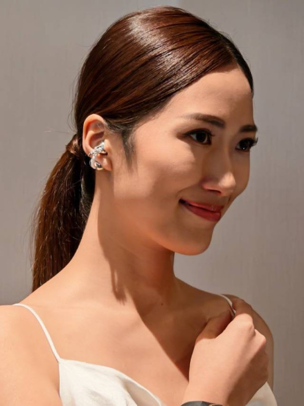 HUAWEI FreeClip 2 開售！返工偷聽歌神器 外形似「耳環」老闆行過都唔覺？