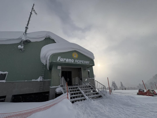 【日本滑雪2026】日本5大新手滑雪場推介 打卡藏王樹冰/高質粉雪/鄰近市區
