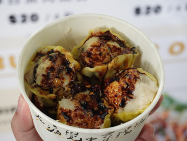 赤柱聖誕市集開鑼！記者現場直擊逾100檔進駐/免費穿梭巴士＋送新鮮生薑 必食薑汁Gelato/爆漿雞蛋仔/紅酒雪芭 