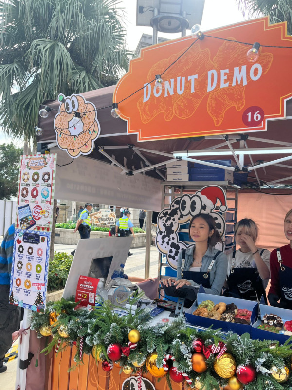 赤柱聖誕市集開鑼！記者現場直擊逾100檔進駐/免費穿梭巴士＋送新鮮生薑 必食薑汁Gelato/爆漿雞蛋仔/紅酒雪芭 