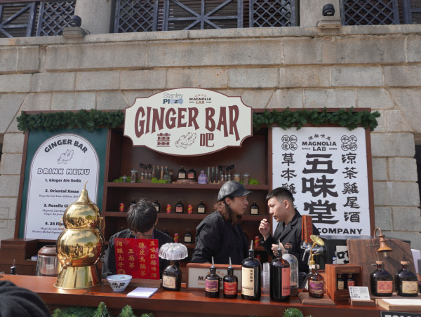 赤柱聖誕市集開鑼！記者現場直擊逾100檔進駐/免費穿梭巴士＋送新鮮生薑 必食薑汁Gelato/爆漿雞蛋仔/紅酒雪芭 