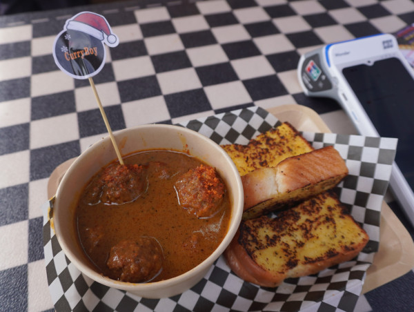 赤柱聖誕市集開鑼！記者現場直擊逾100檔進駐/免費穿梭巴士＋送新鮮生薑 必食薑汁Gelato/爆漿雞蛋仔/紅酒雪芭 