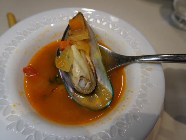 尖沙咀過江龍Cafe突發全單8折！必試新加坡香脆咖哩鴨＋海鮮叻沙扁意粉／教1招全單8折攻略