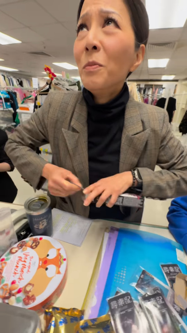 陳浚霆抽《尋秦記》小卡連開10盒古天樂？事與願違崩潰大叫︰我想要滕麗名呀！