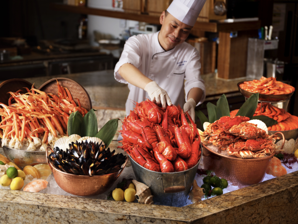 嘉里酒店全新「海洋珍饈盛宴自助晚餐」逾35款海鮮珍饌/ 酒類飲品無限暢飲/會員優惠