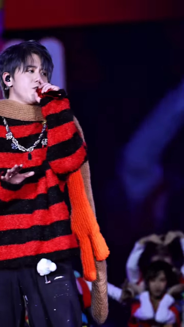 姜濤演唱會2025｜林青霞驚喜現身力撐姜濤演唱會 後台合照激讚3大優點：前途無量