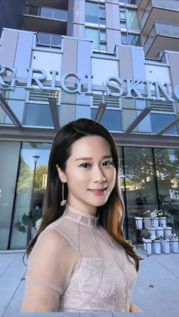 前港姐冠軍一家使2萬遊富國島！兩女之母比堅尼大解放曬零贅肉身材 