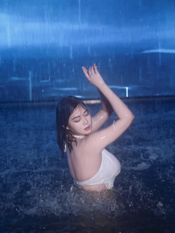 內地溫泉酒店推「暴風雨」沉浸式SPA 網民反應兩極:鐵達尼號式洗浴體驗